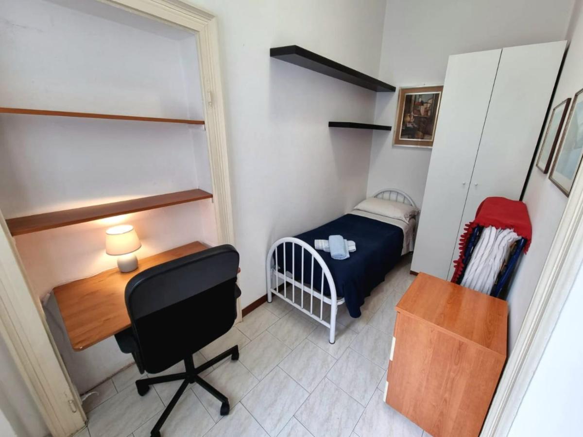 Relaxing Apartment In The Heart Of Милано Екстериор снимка