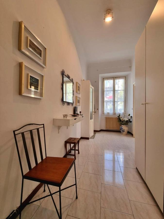 Relaxing Apartment In The Heart Of Милано Екстериор снимка