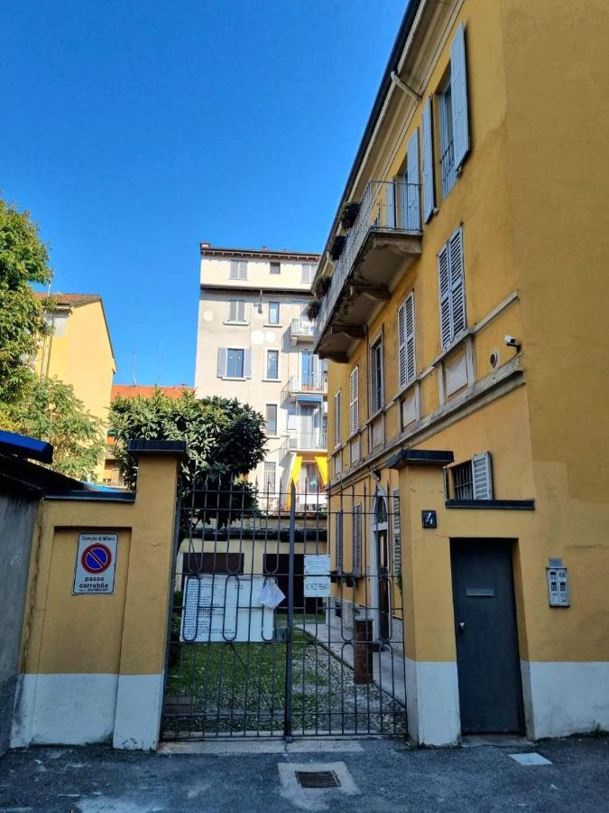 Relaxing Apartment In The Heart Of Милано Екстериор снимка